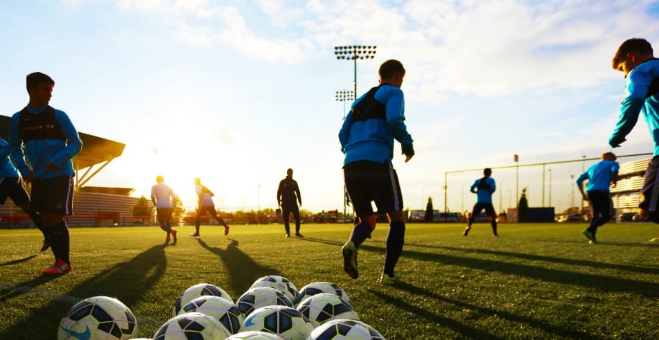 Los beneficios de practicar fútbol para tu salud física y mental