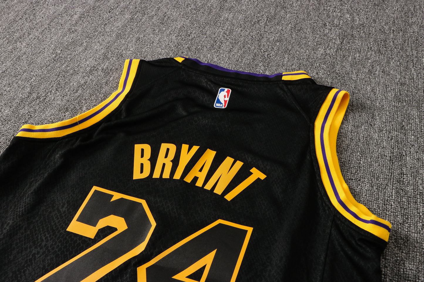 NBA LAKERS BRYANT 24 JERSEY