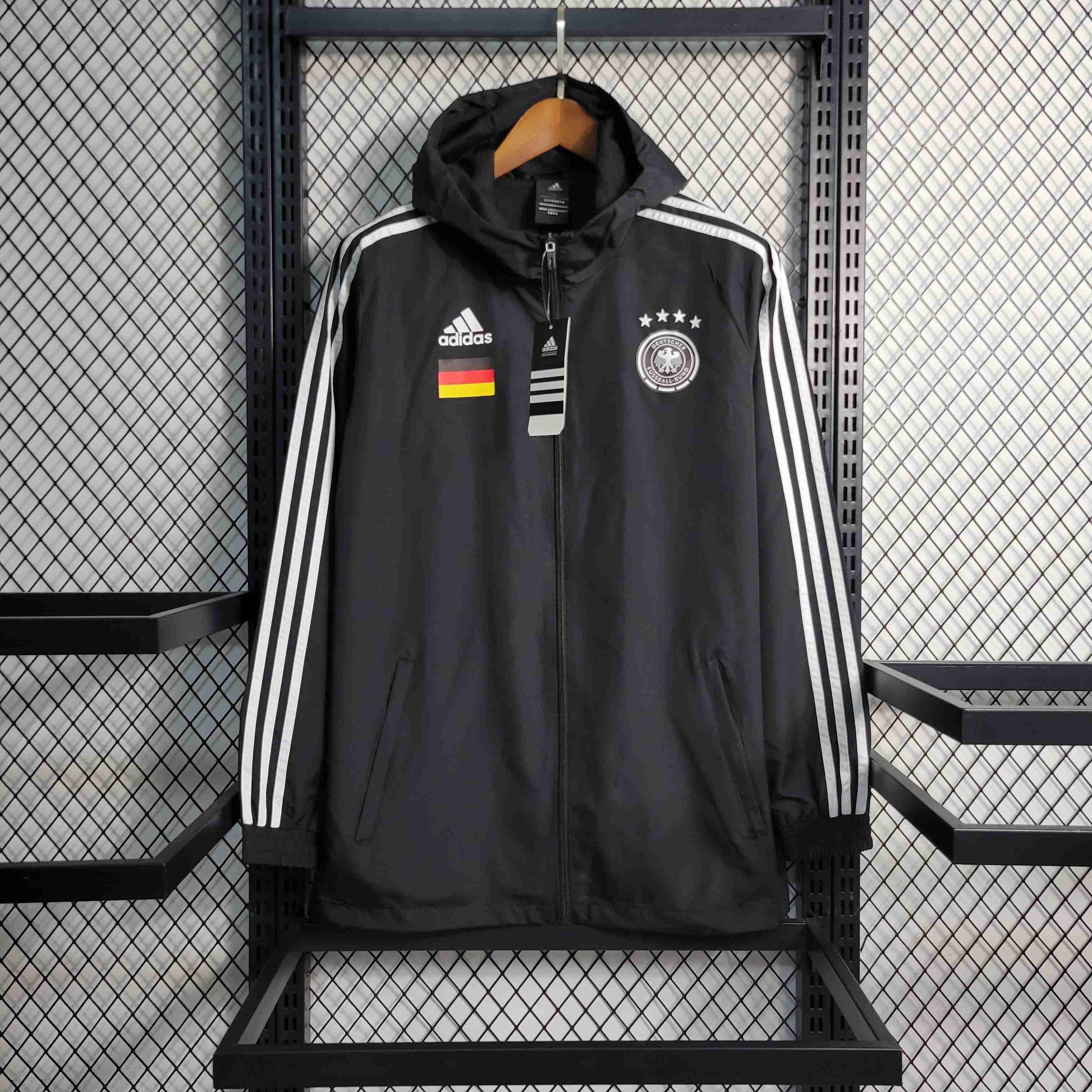 CHAQUETA NEGRA ALEMANIA 2024 - La Casa del Fútbol