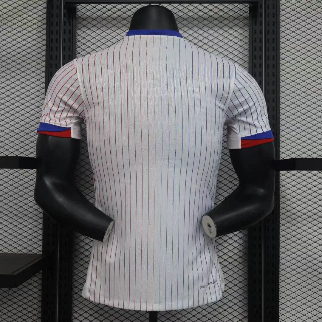 CAMISETA FRANCIA VISITANTE 2024 VERSIÓN JUGADOR - La Casa del Fútbol