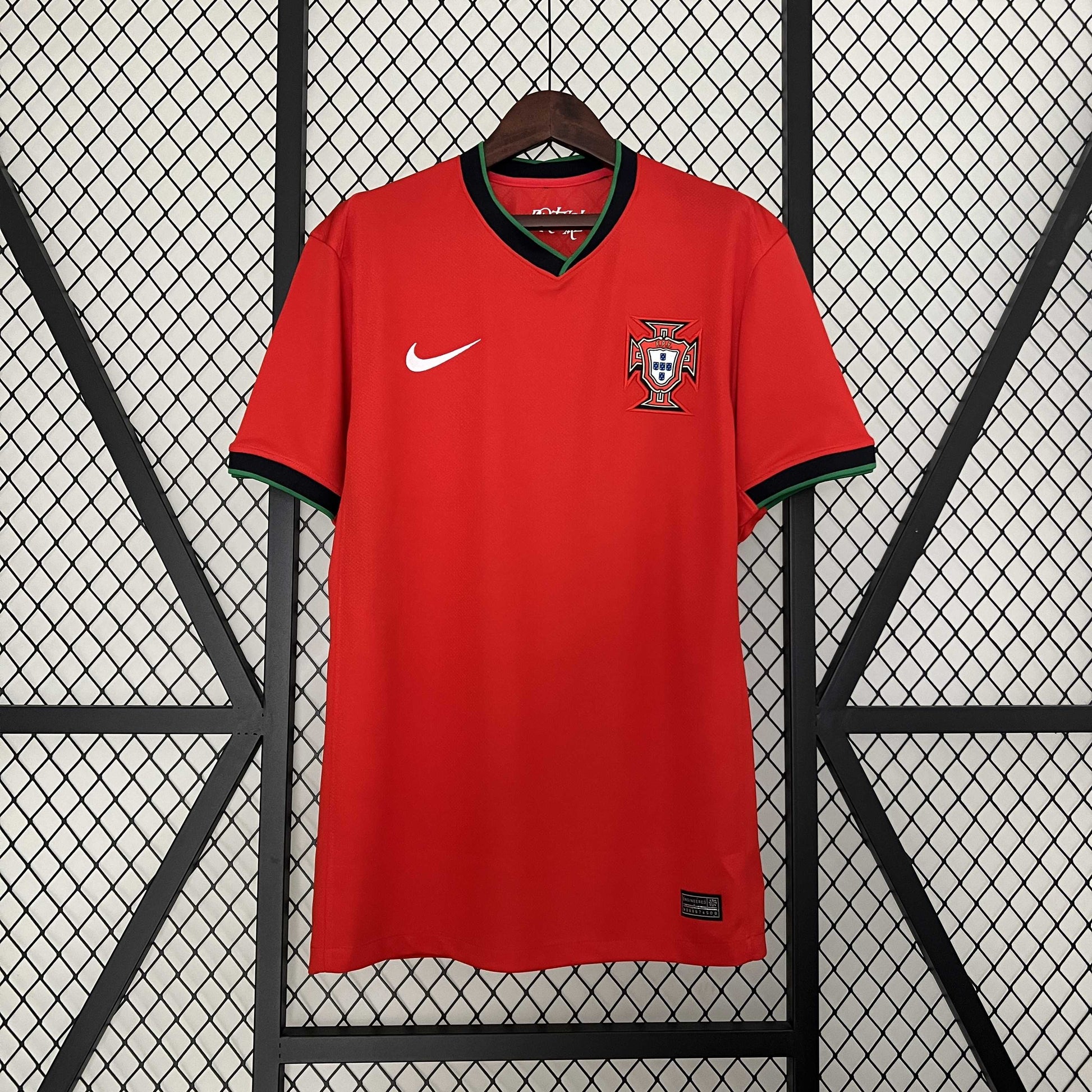 CAMISETA PORTUGAL LOCAL 2024 - La Casa del Fútbol