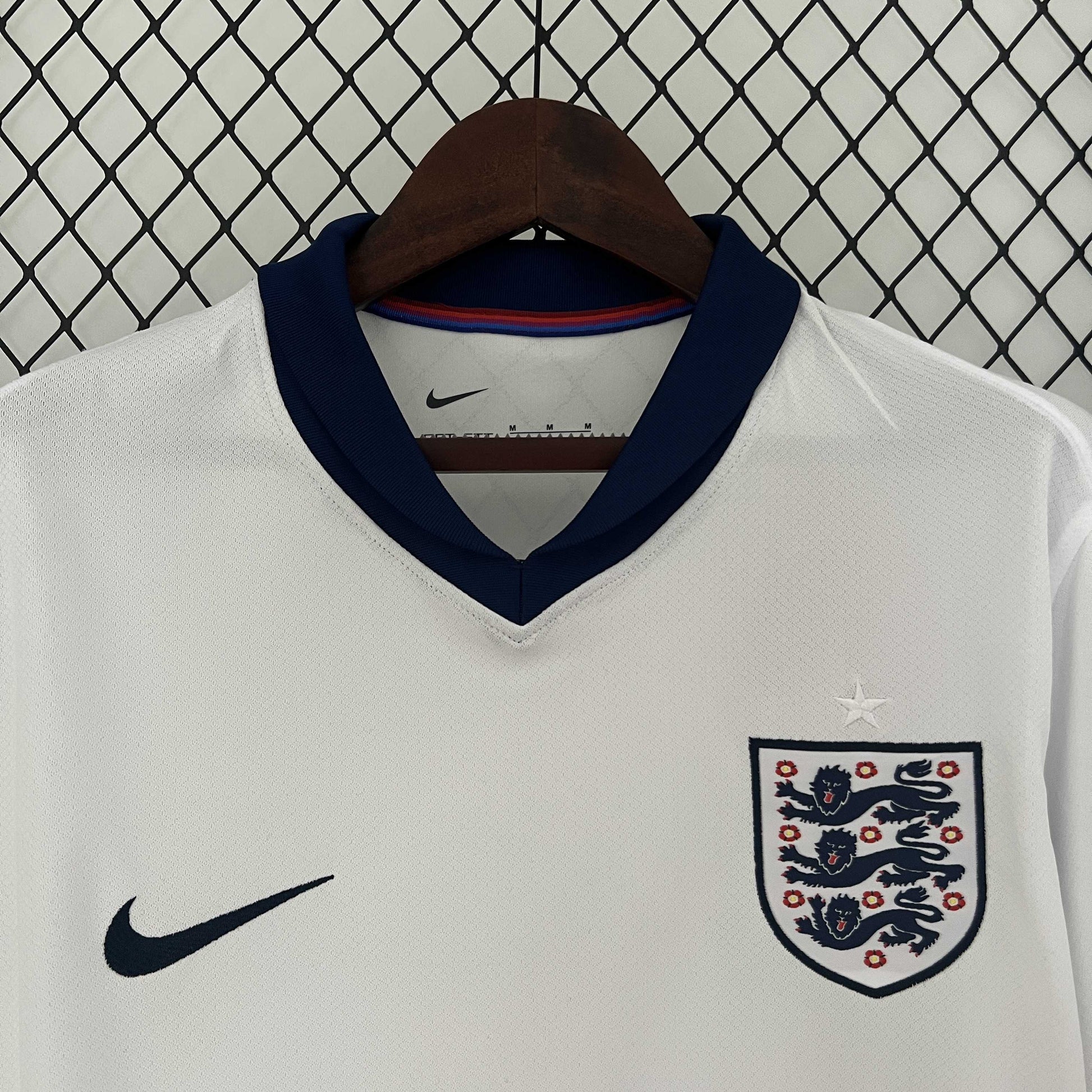 CAMISETA INGLATERRA LOCAL 2024 - La Casa del Fútbol