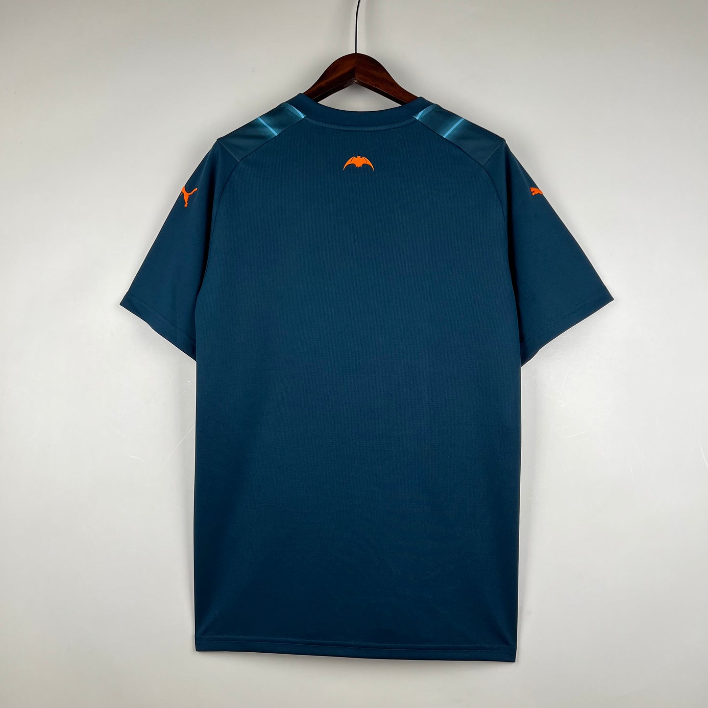 CAMISETA VALENCIA VISITANTE 23/24 - La Casa del Fútbol