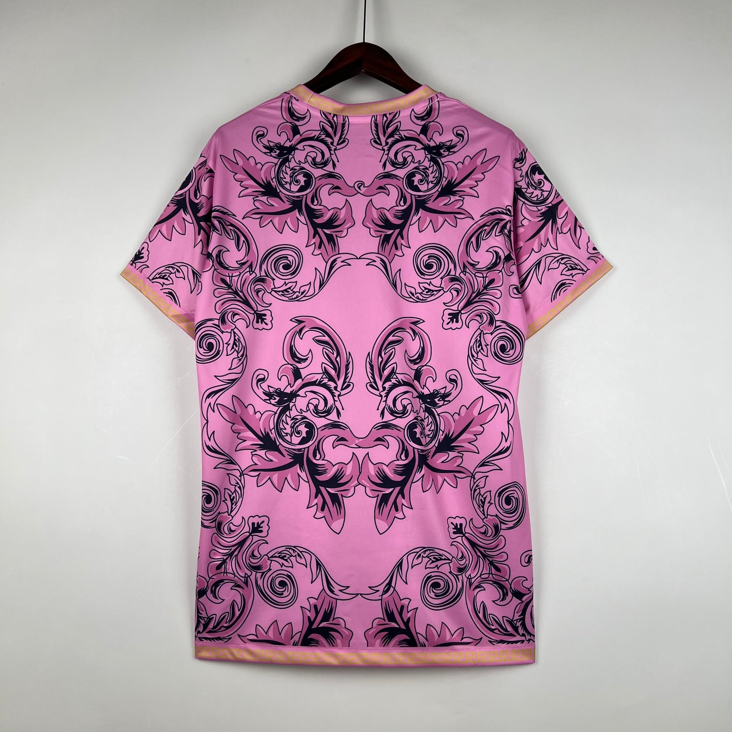 CAMISETA ITALIA VERSACE ROSA 2023 - La Casa del Fútbol