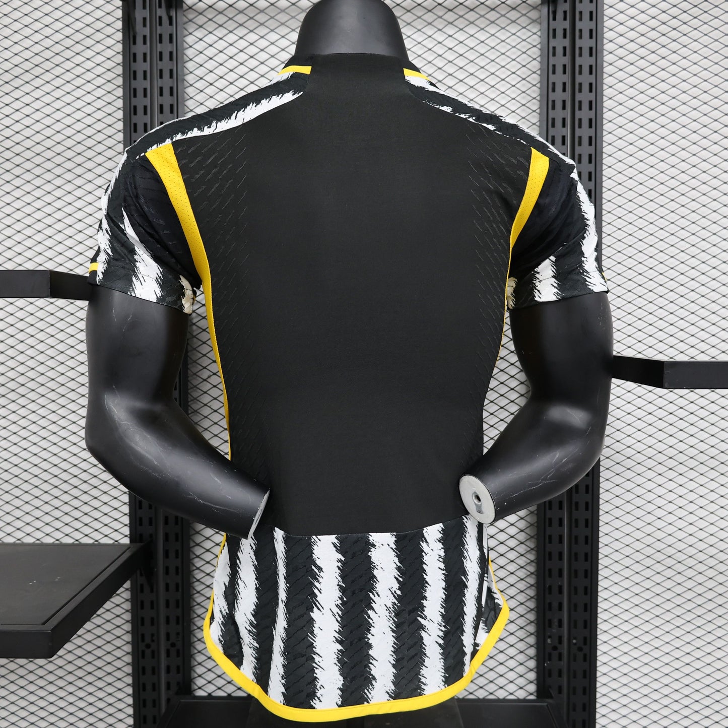 JUVENTUS HOME SHIRT 23/24 PLAYER VERSION