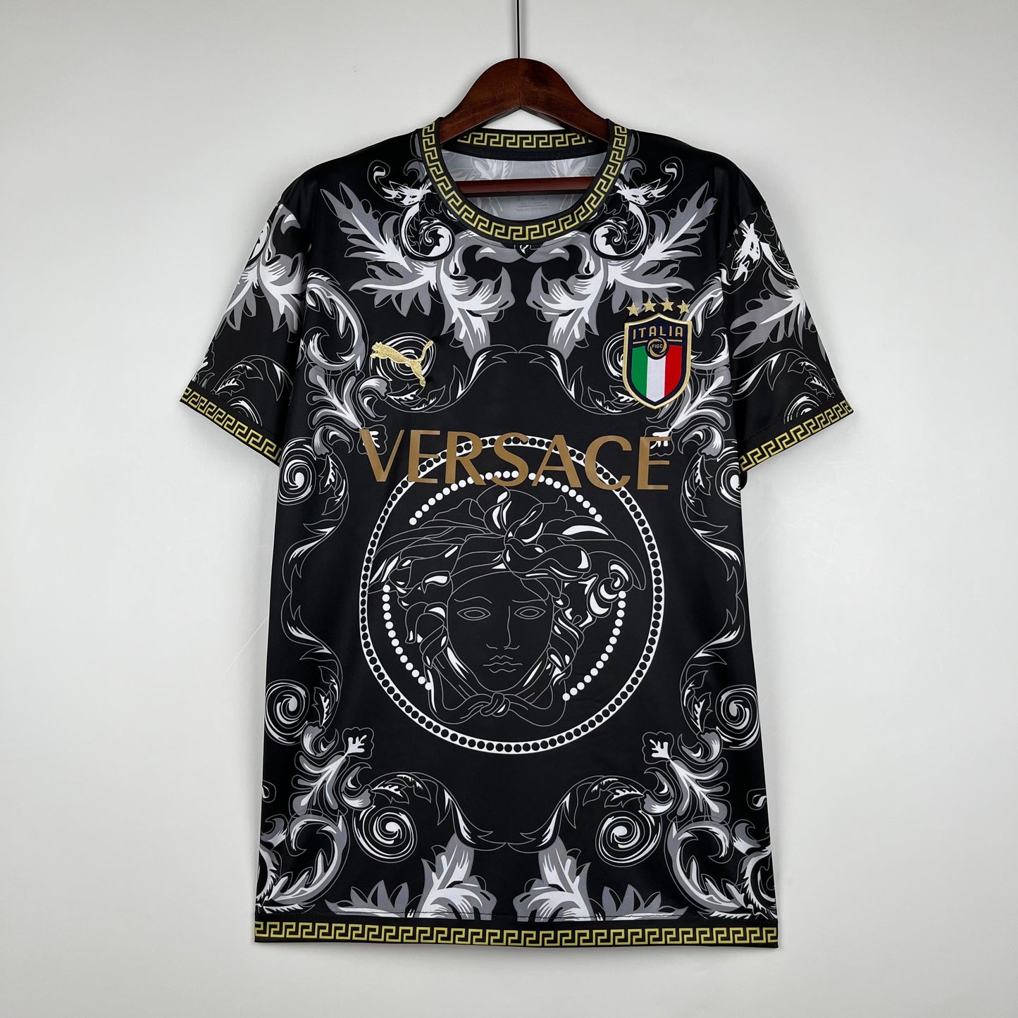 CAMISETA ITALIA VERSACE NEGRA 2023 - La Casa del Fútbol