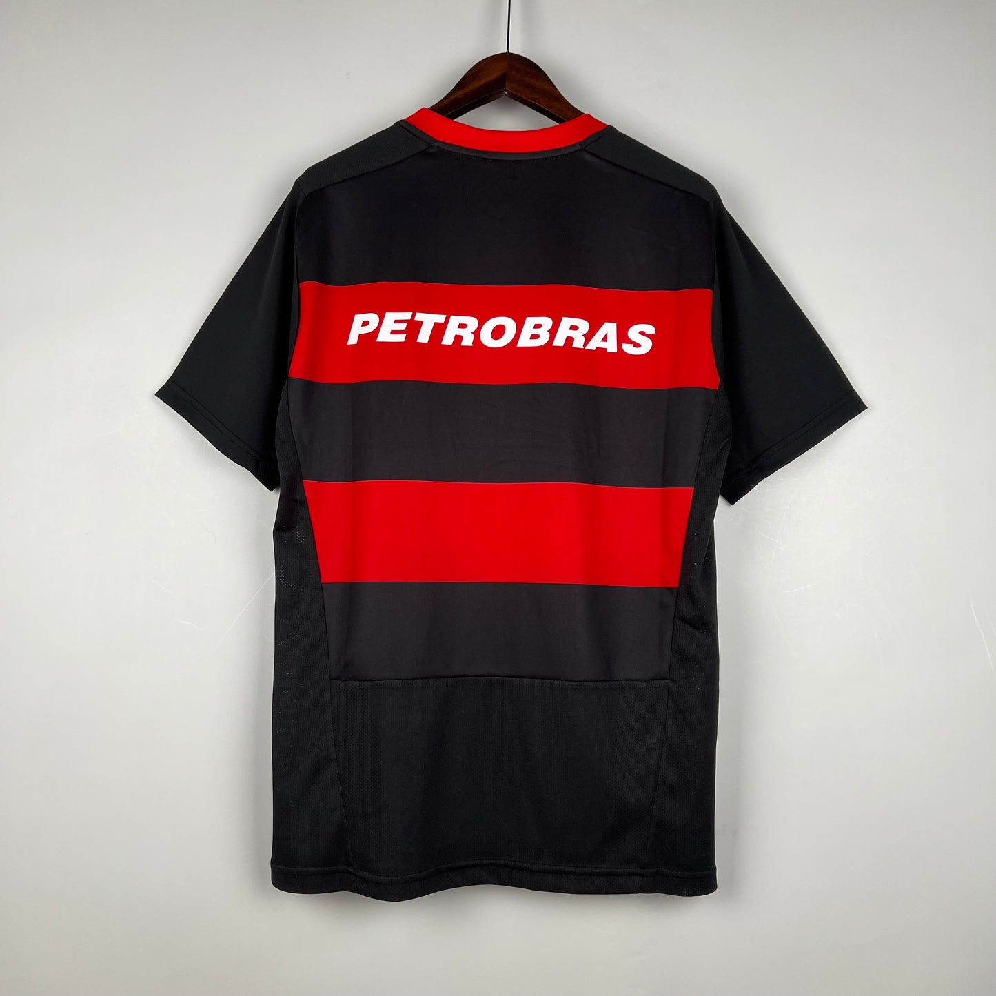 CAMISETA RETRO FLAMENGO LOCAL 2002