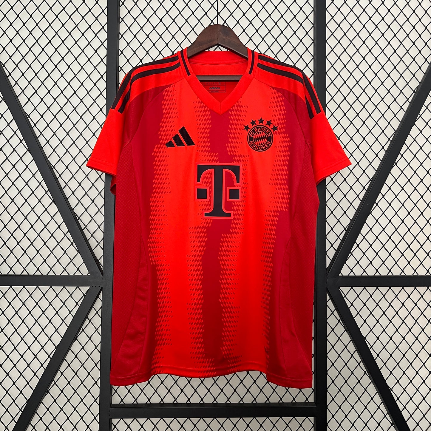 CAMISETA BAYERN DE MUNICH LOCAL 24/25