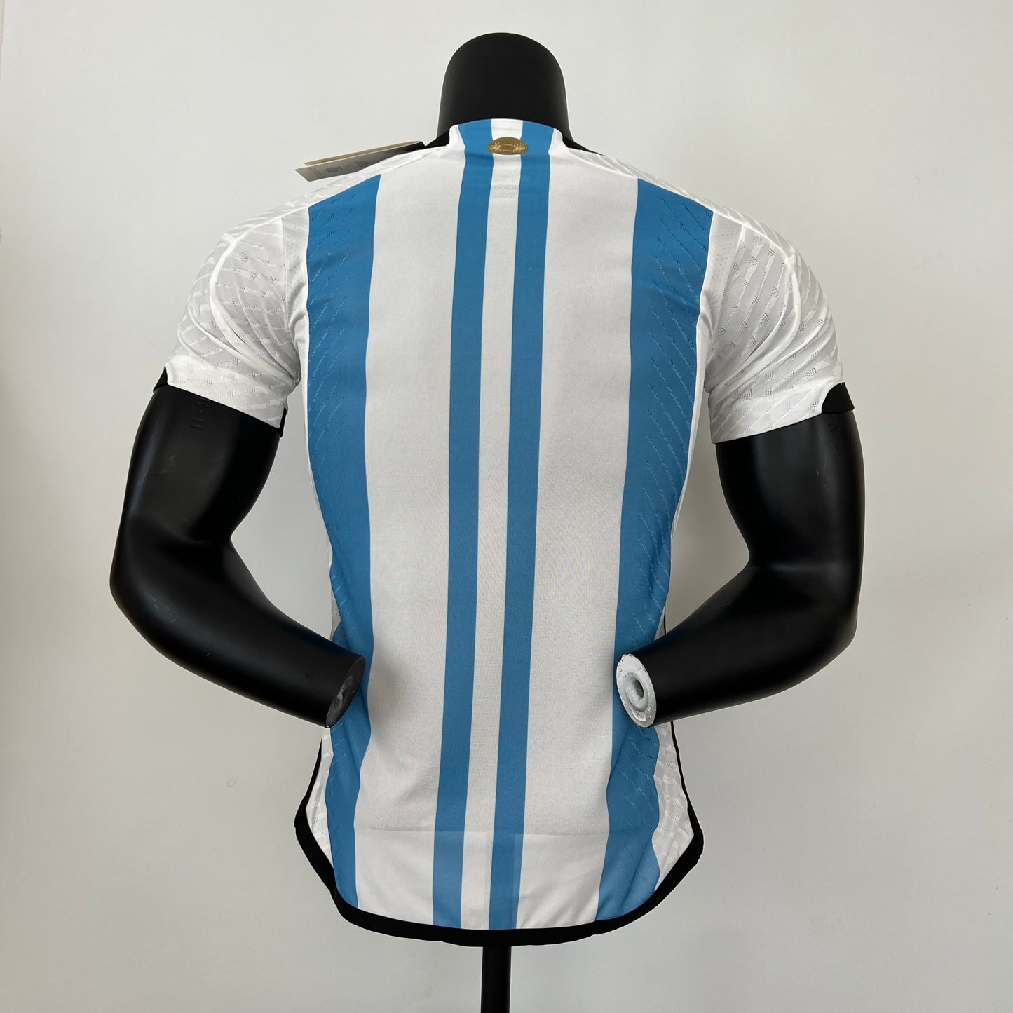 CAMISETA ARGENTINA EDICIÓN CONMEMORATIVA 2023 VERSIÓN JUGADOR - La Casa del Fútbol