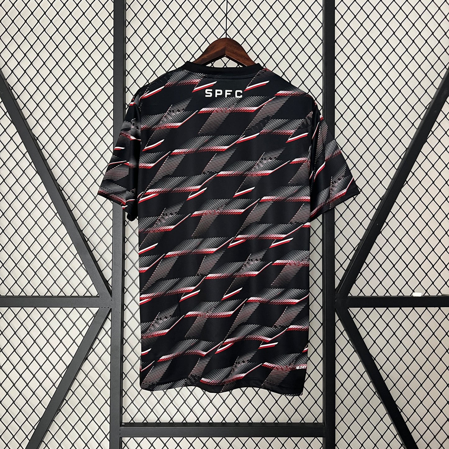 CAMISETA SÃO PAULO PRE-MATCH NEGRA 24/25