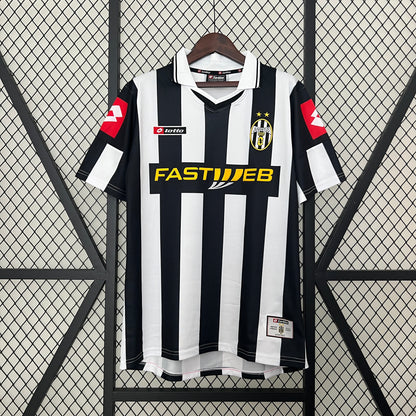 JUVENTUS HOME RETRO SHIRT 01/02