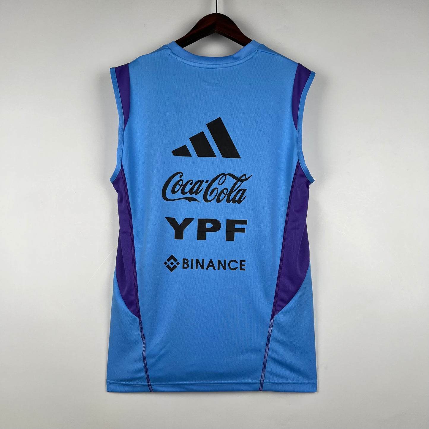 CAMISETA ARGENTINA ENTRENAMIENTO SIN MANGAS AZUL 2023 - La Casa del Fútbol