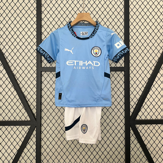 MANCHESTER CITY LOCAL KID'S KIT 24/25