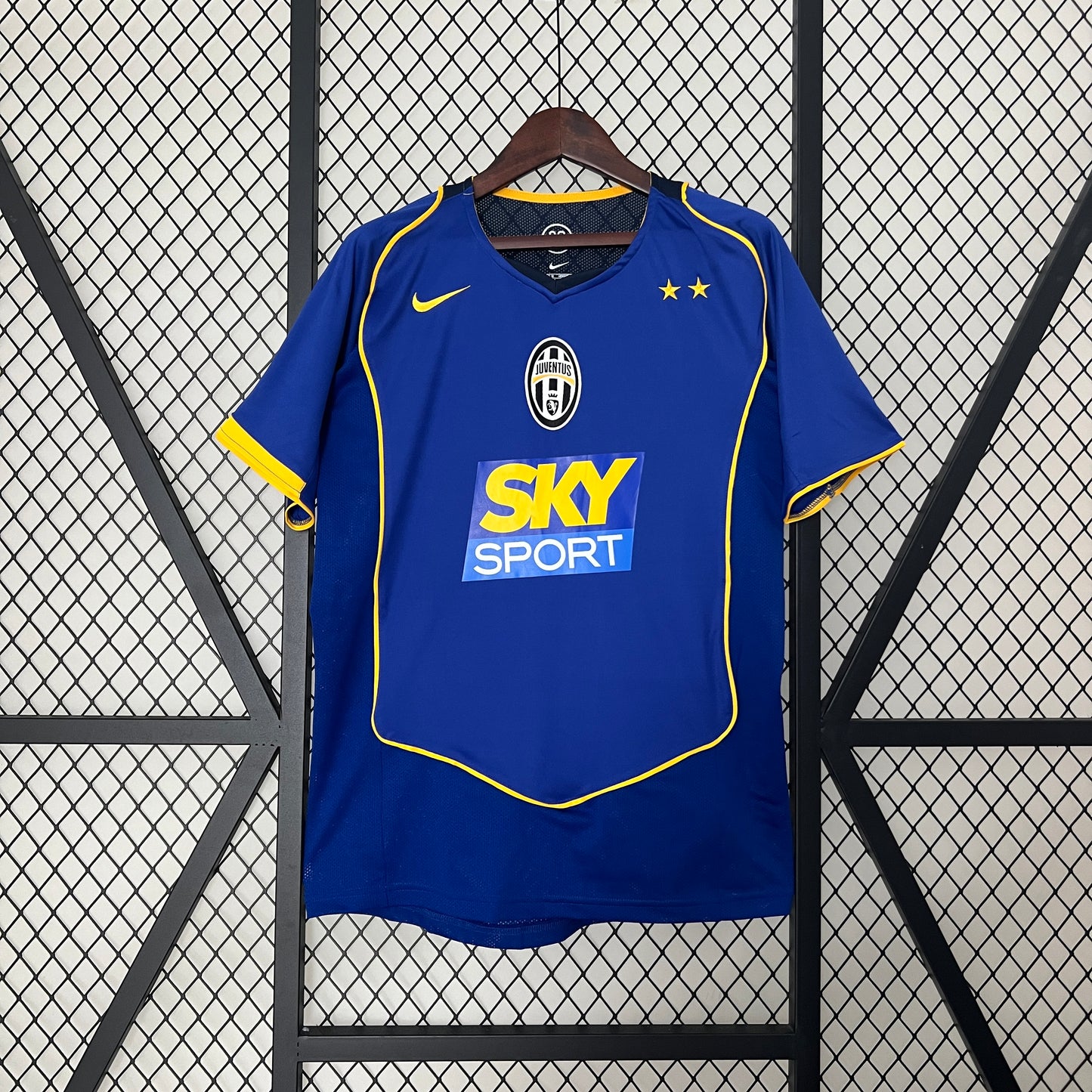 CAMISETA RETRO JUVENTUS VISITANTE 04/05