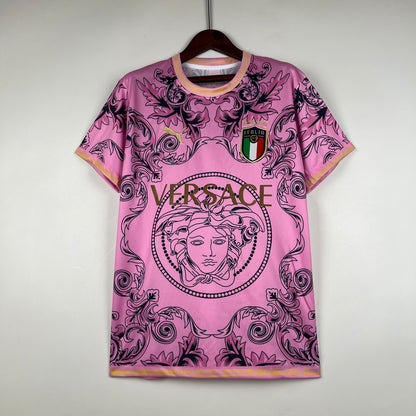 CAMISETA ITALIA VERSACE ROSA 2023 - La Casa del Fútbol