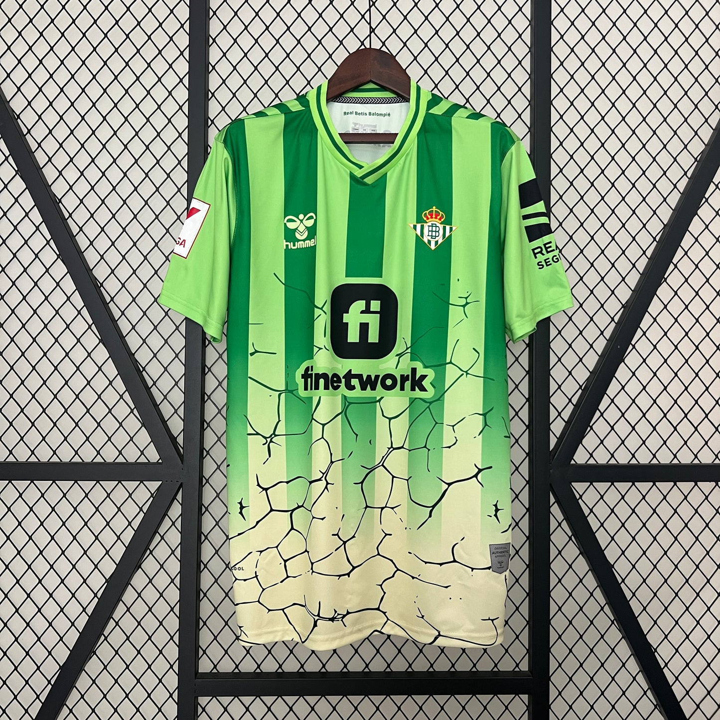 CAMISETA REAL BETIS EDICIÓN ESPECIAL 24/25 - La Casa del Fútbol