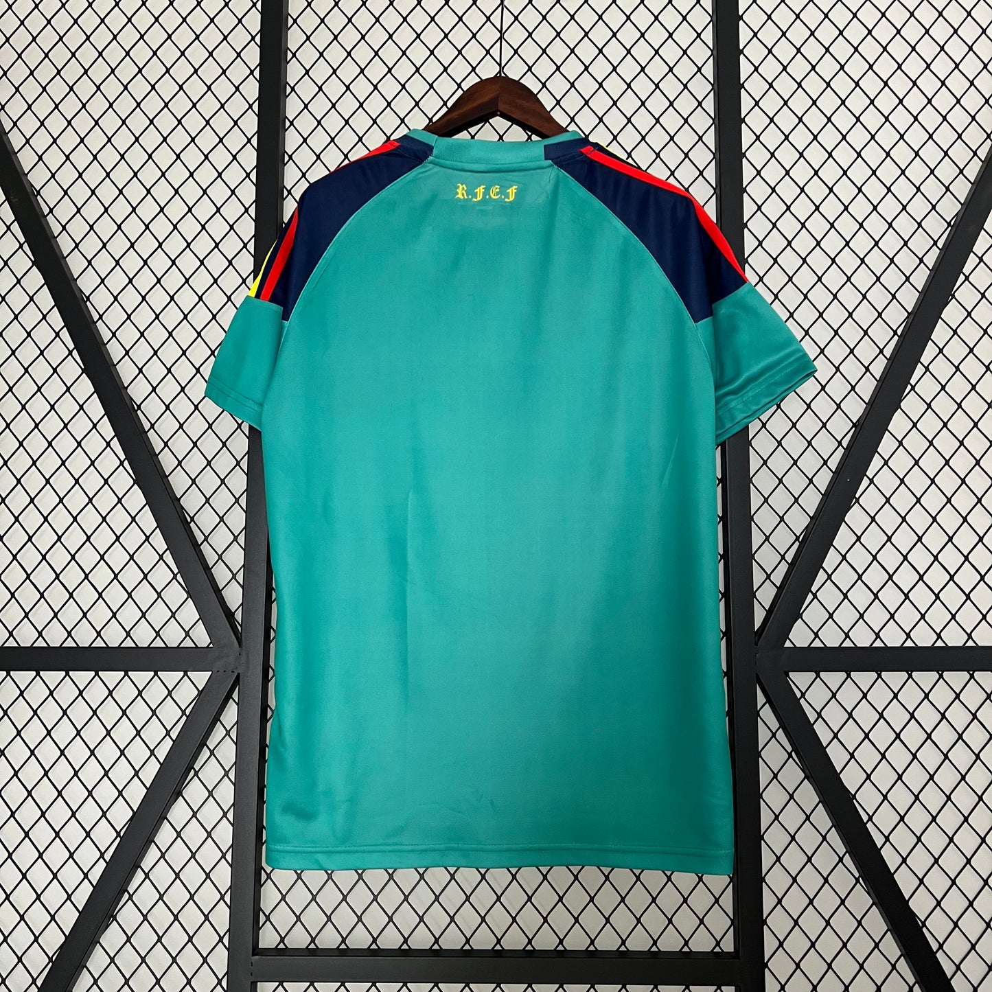 CAMISETA RETRO ESPAÑA PORTERO 2010 - La Casa del Fútbol