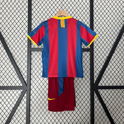 FC BARCELONA HOME KIDS KIT 10/11