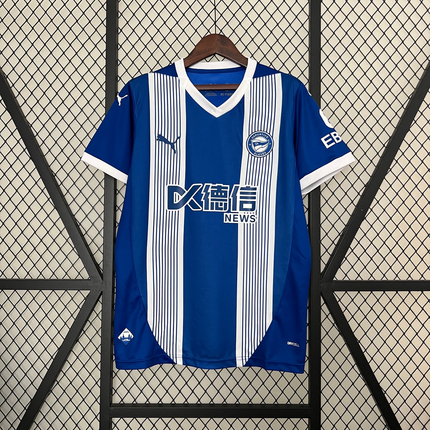 CAMISETA DEPORTIVO ALAVÉS LOCAL 24/25