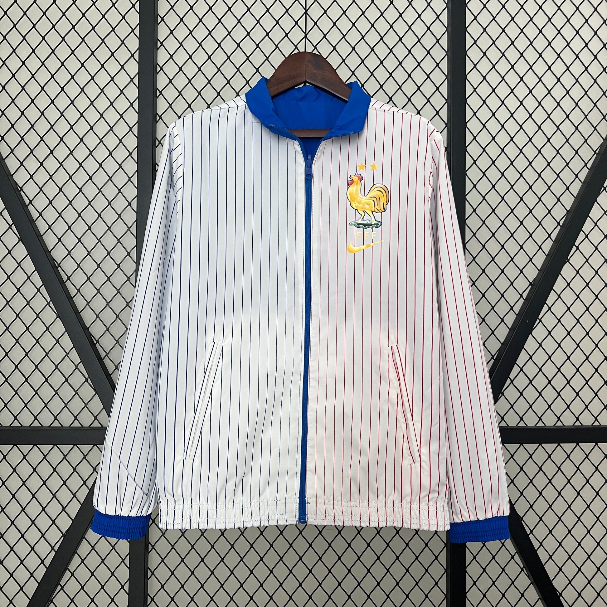 CHAQUETA REVERSIBLE FRANCIA 2024 - La Casa del Fútbol