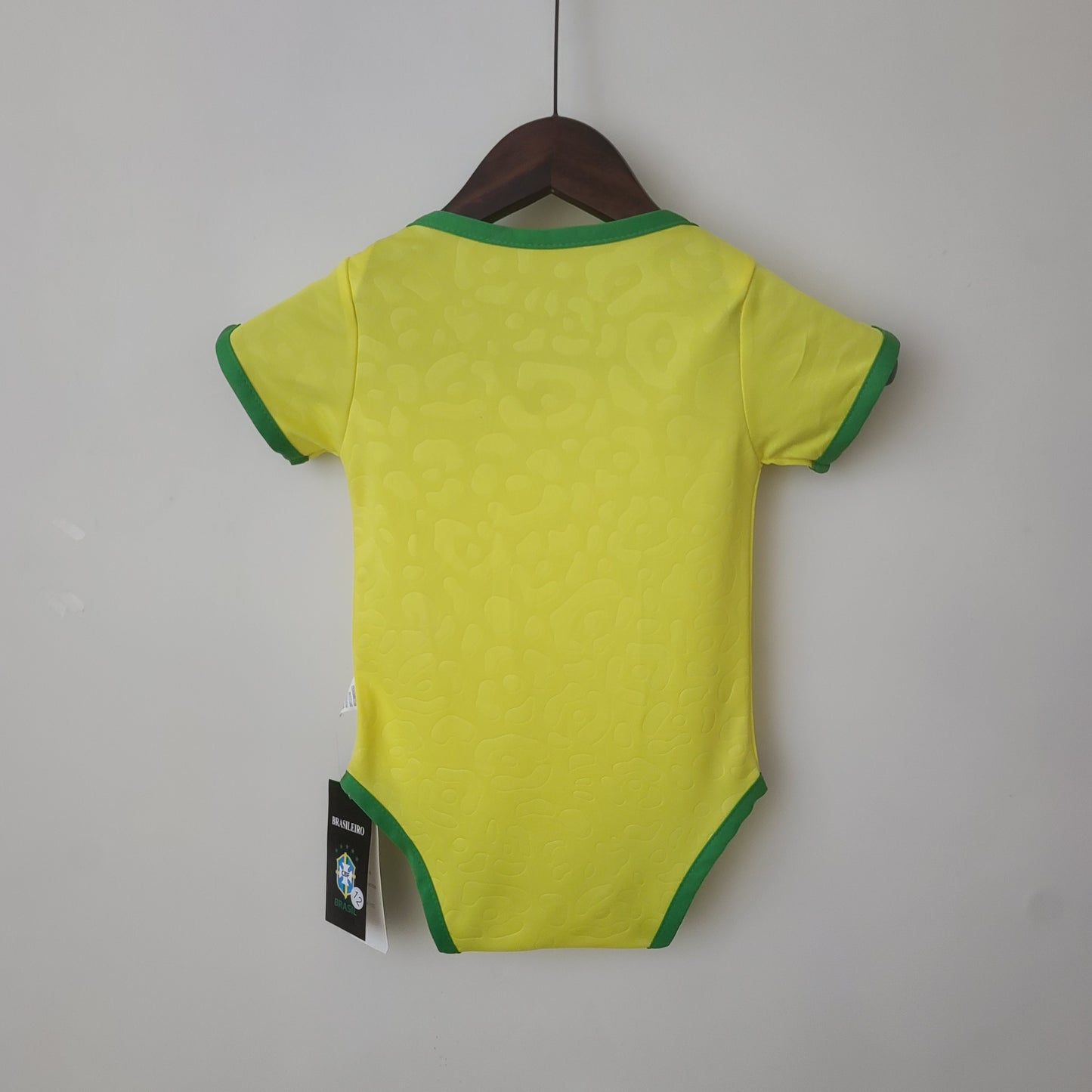 CAMISETA BEBE BRASIL MUNDIAL 2022