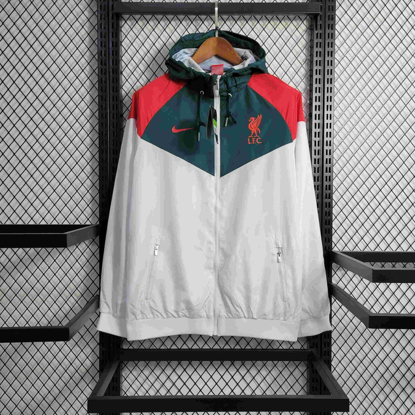 LIVERPOOL 23/24 WIND BREAKER