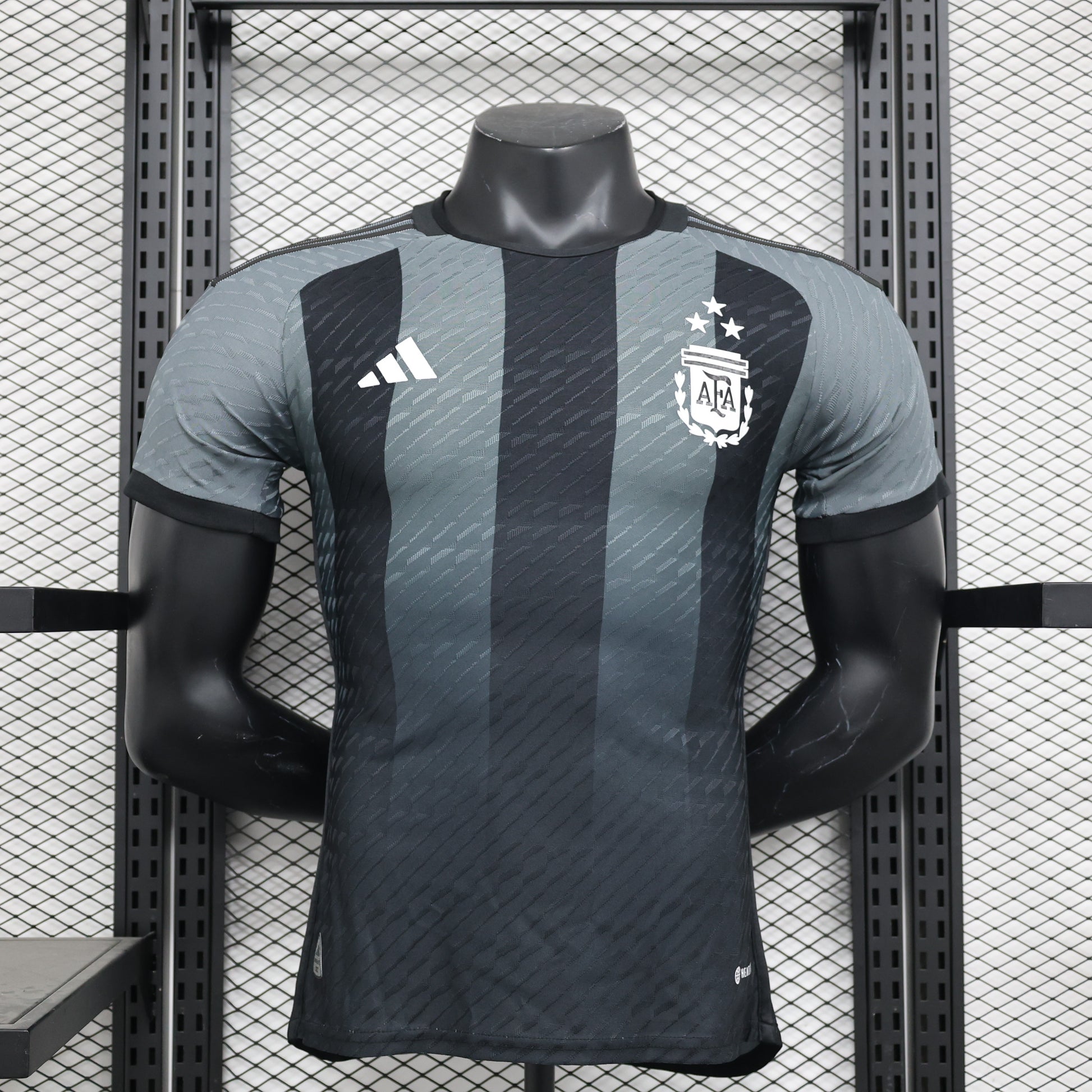 CAMISETA ARGENTINA EDICIÓN ESPECIAL 2023 VERSIÓN JUGADOR - La Casa del Fútbol